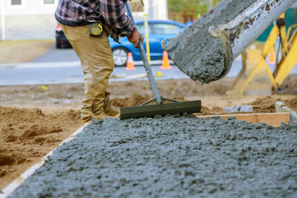Best Concrete Sidewalk Installation in Egon City, OR